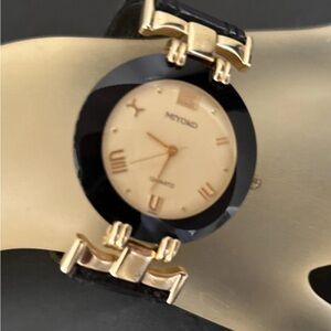 18k Gold-Plated Watch with Leather Black Strap Water resistant